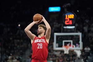 生涯最佳赛季？申京目前得分&篮板&助攻等多项数据创生涯新高